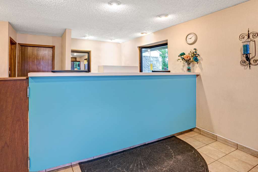 Westspring Inn - Westlake Cleveland Interior foto